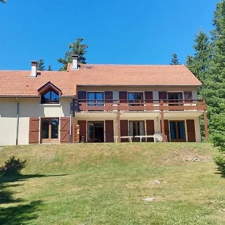 Les Balcons Du Haut-forez Tatil Evi *